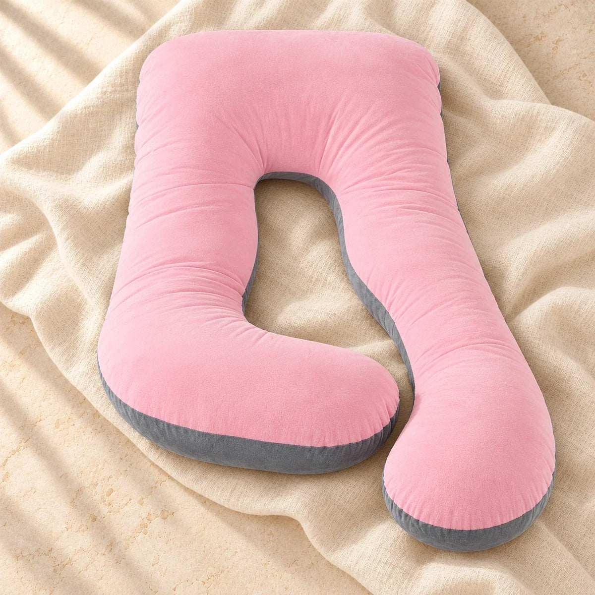Full-Body Pregnancy Pillow — 130 × 70 cm, F, product on cream linen